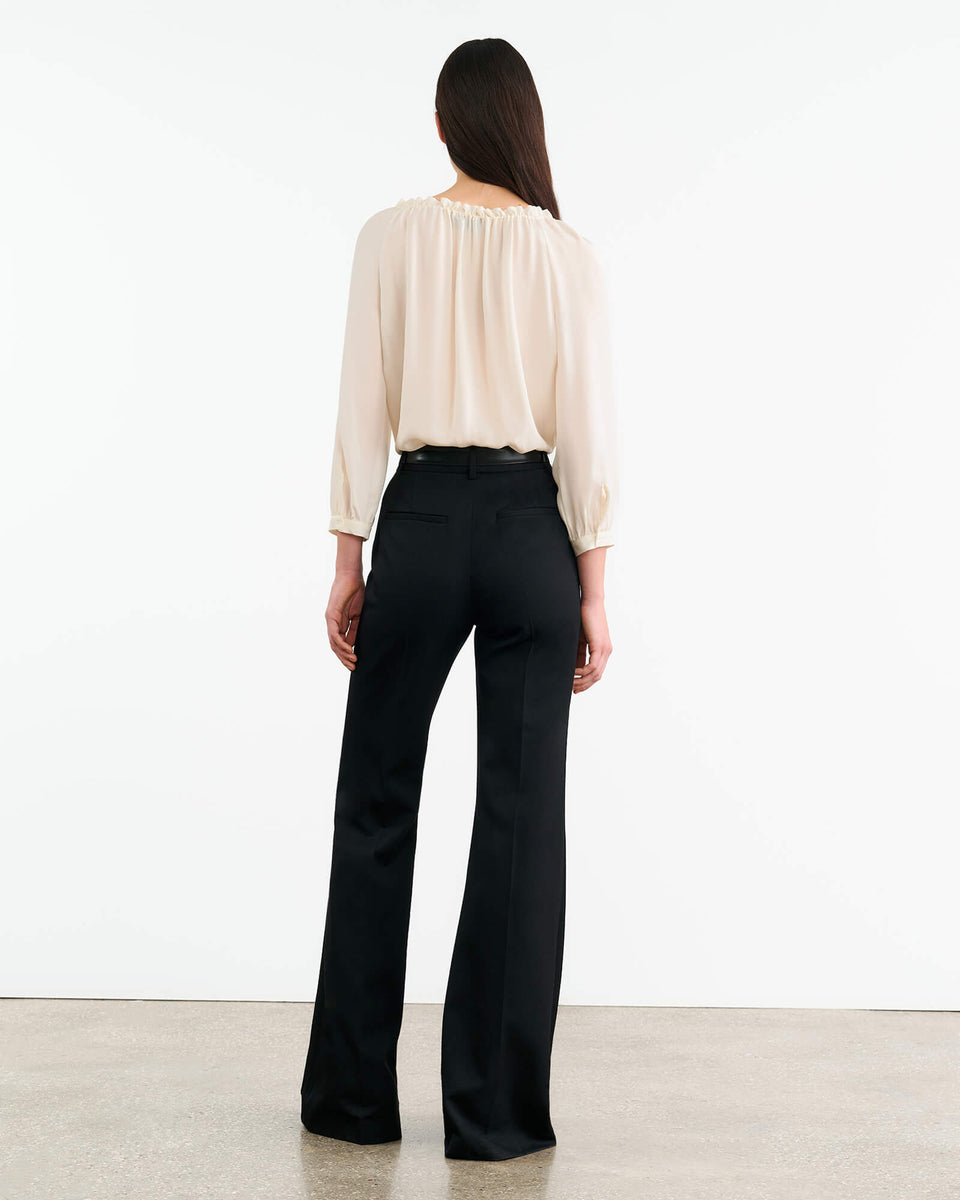 CARLEY SILK BLOUSE IN IVORY