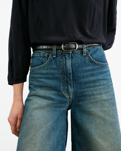 ALONA JEAN SHORT IN SIMON WASH