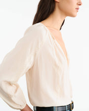 CRISTO SILK BLOUSE IN IVORY
