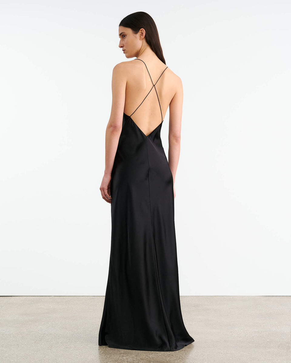 IRA SILK GOWN IN BLACK