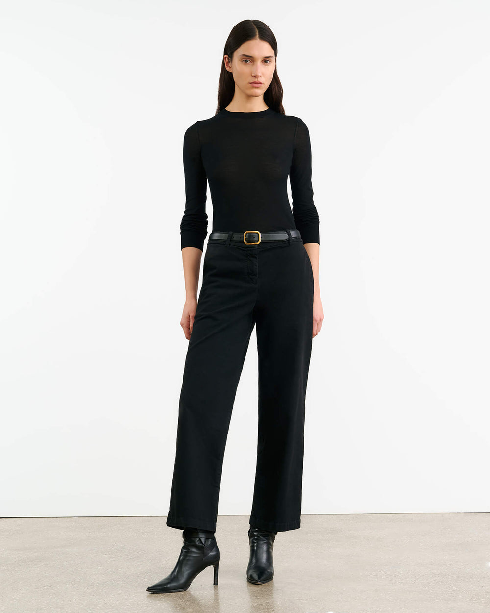 DIXON SWEATER IN BLACK