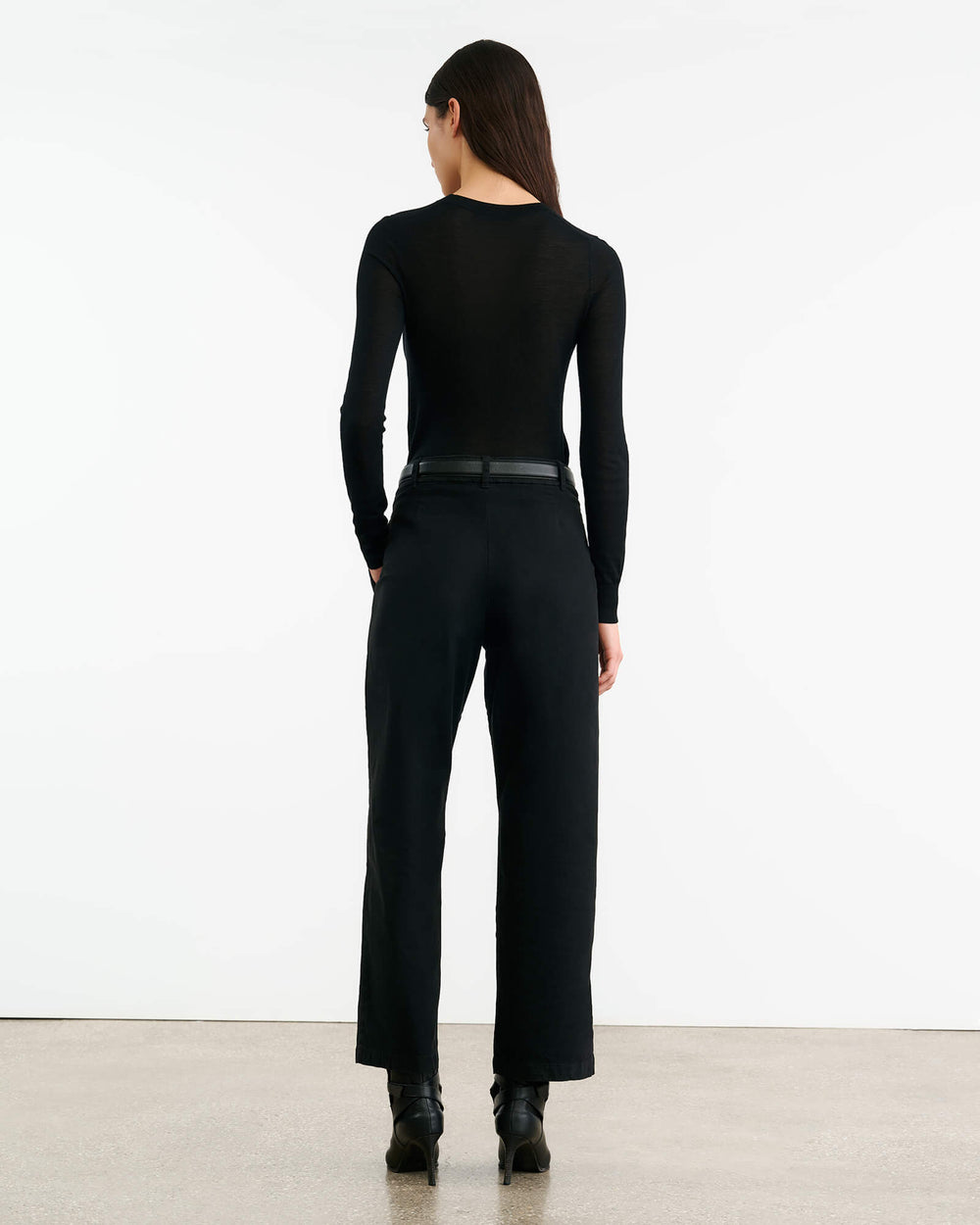 DIXON SWEATER IN BLACK