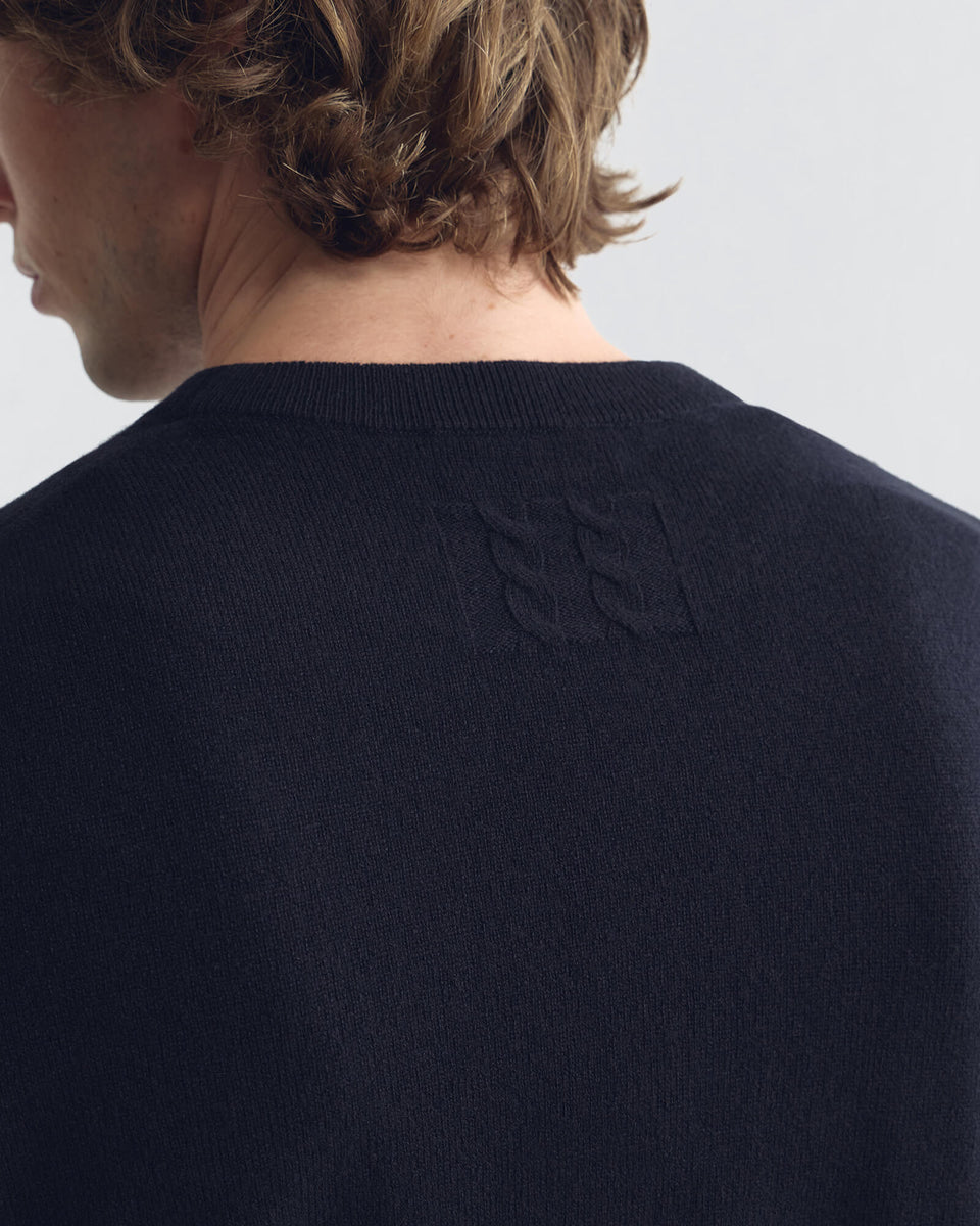 JULIUS CASHMERE SWEATER IN DARK NAVY