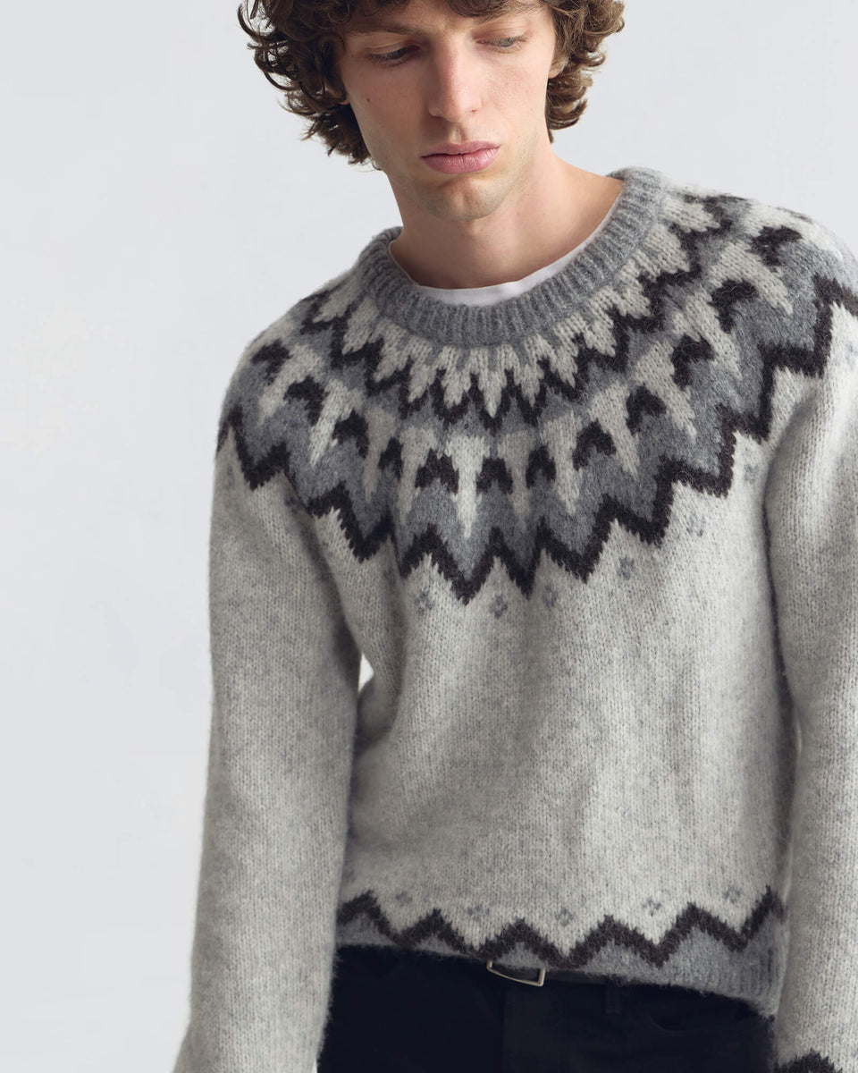 ALAN FAIR ISLE SWEATER IN LIGHT GREY FAIR ISLE