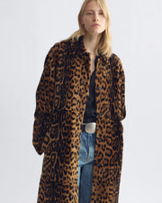 DAVELLE SHEARLING COAT IN LEOPARD PRINT