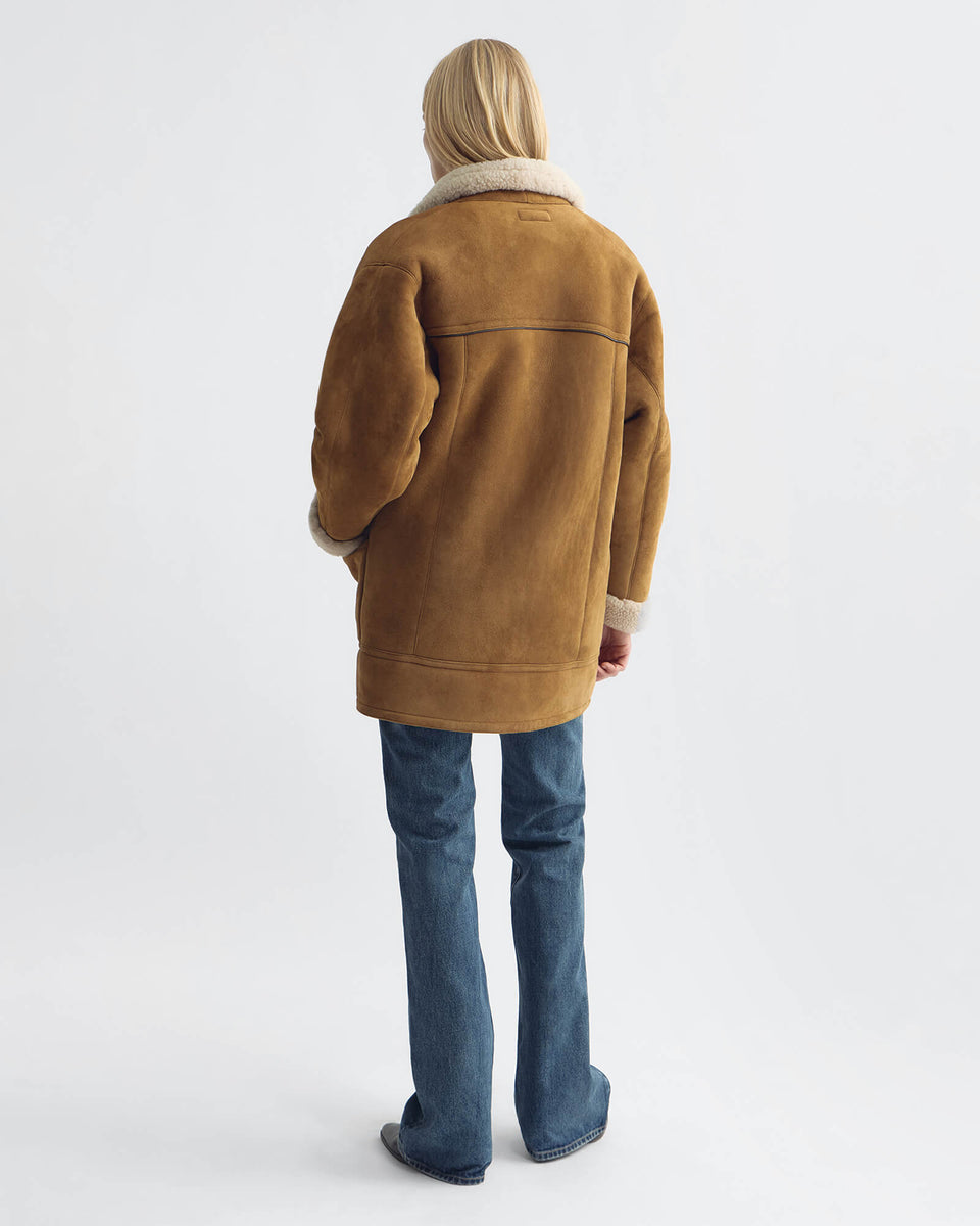 NOELLE SHEARLING COAT IN HONEY/ NATURAL
