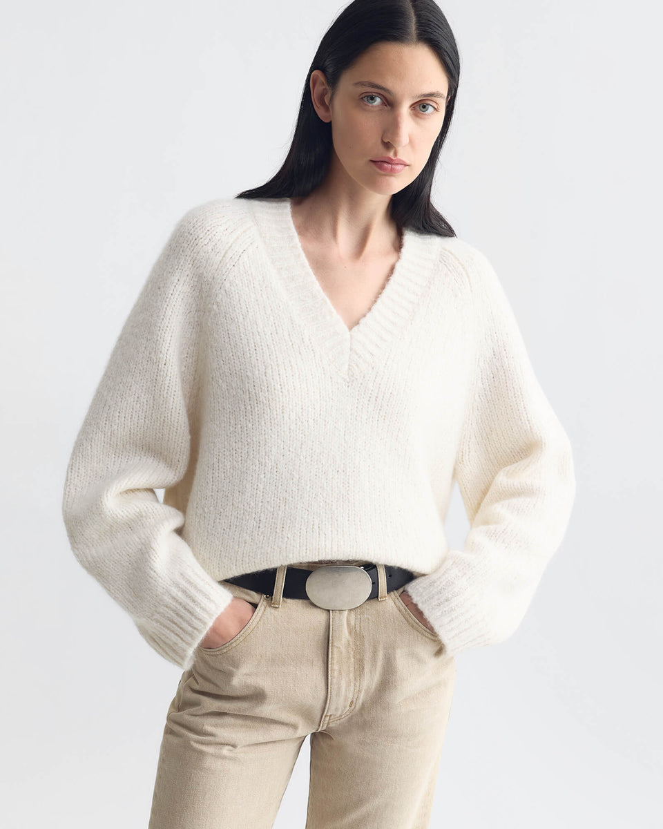 ISLEY SWEATER IN IVORY