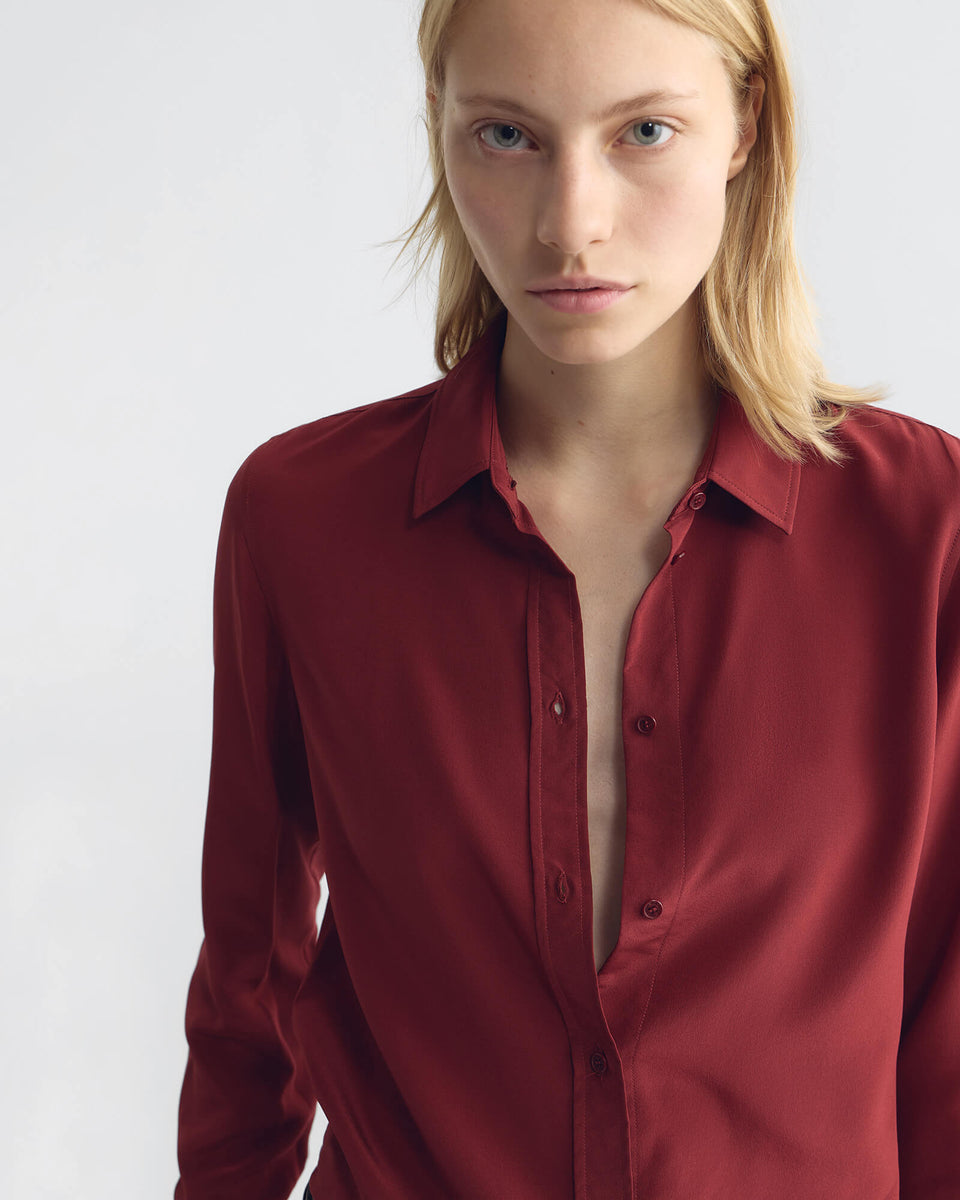 GAIA SLIM SHIRT IN CRIMSON