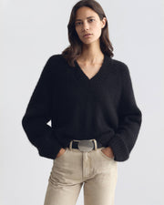 ISLEY SWEATER IN BLACK