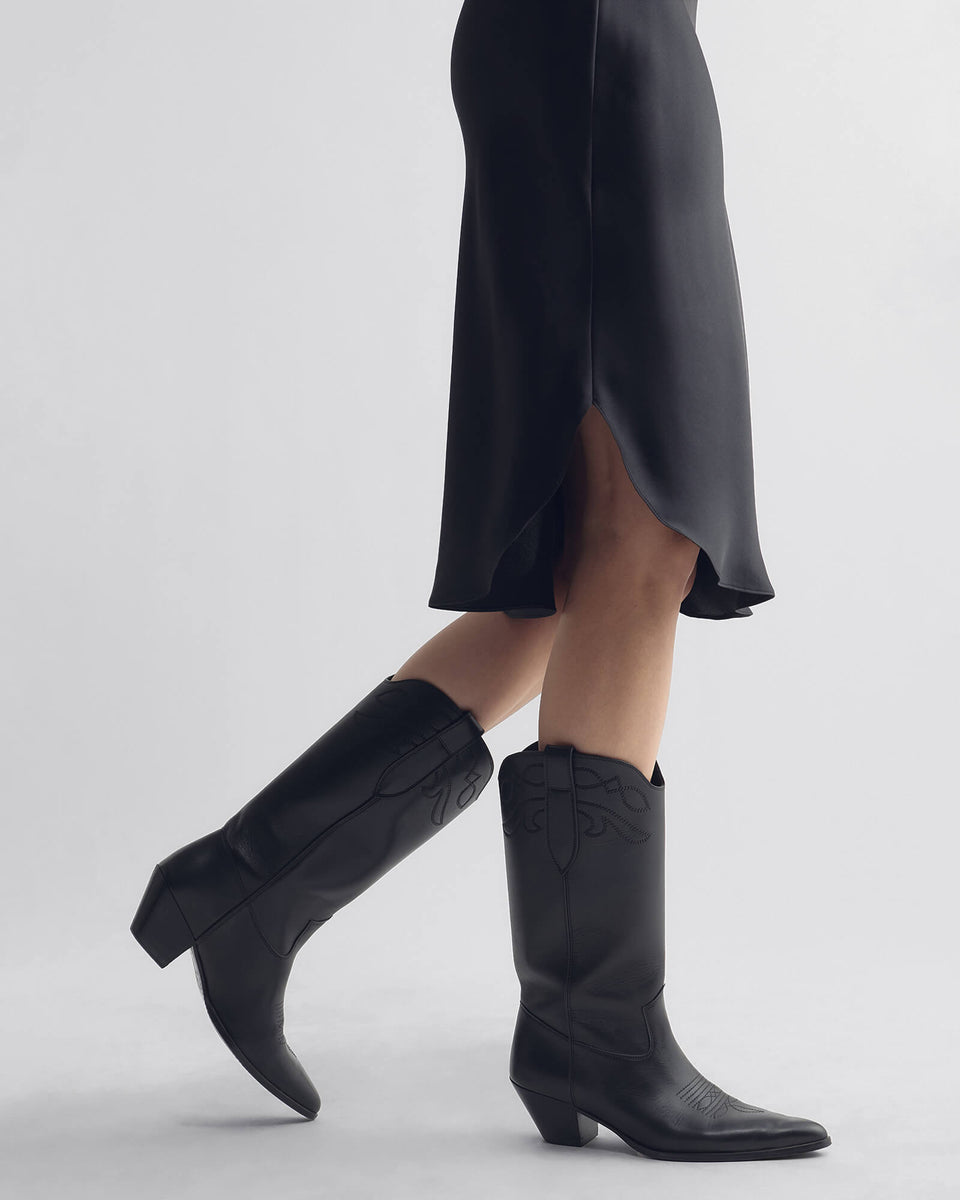 TOWNS BOOT IN BLACK
