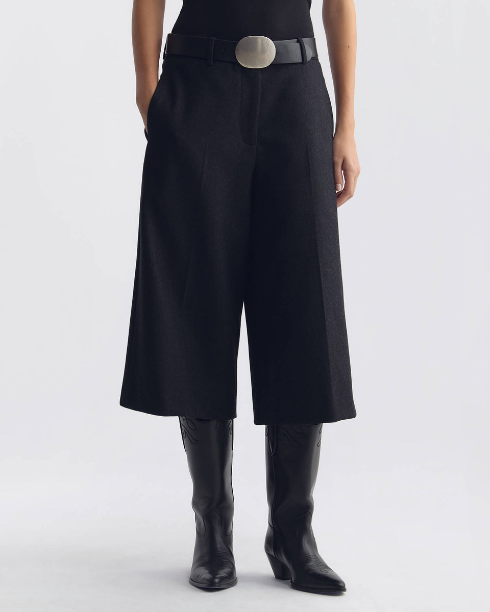 ILFORD GAUCHO WOOL PANT IN DARK CHARCOAL