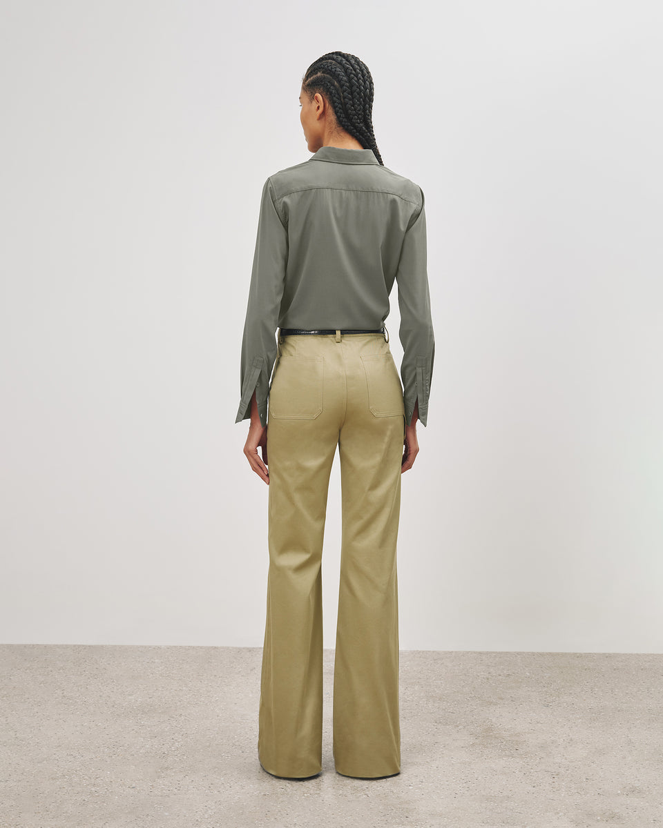 GAIA SILK SHIRT IN ADMIRAL GREEN