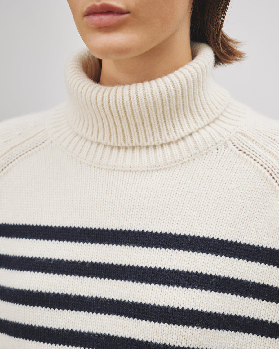 IVORY/DARK NAVY STRIPE