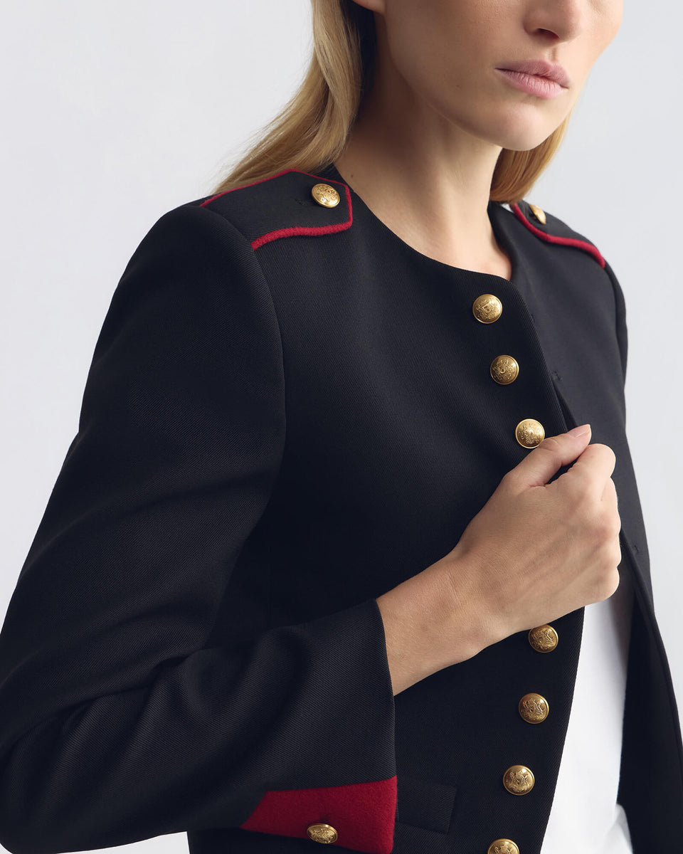 NOE SHORT WOOL JACKET IN BLACK W/ RED