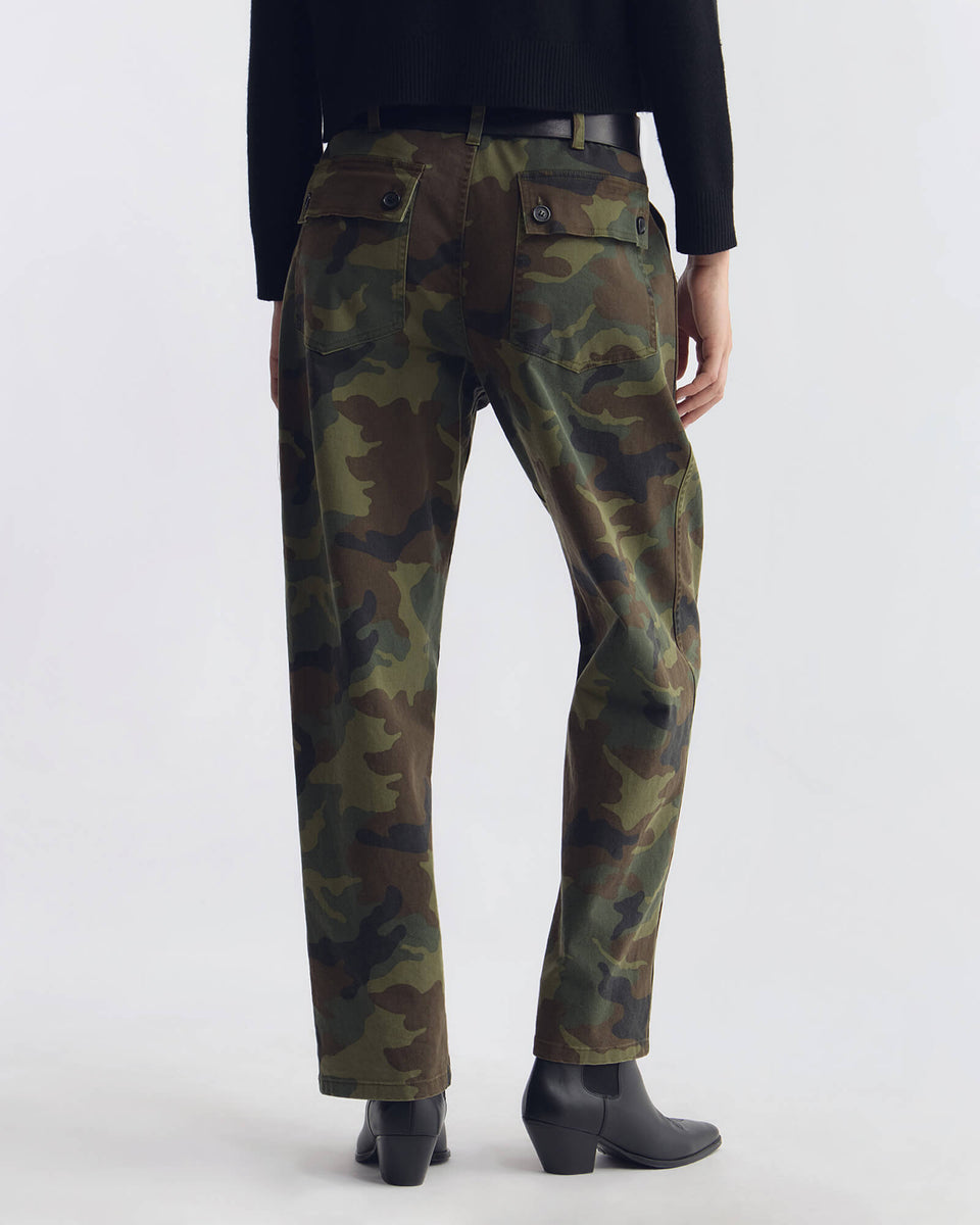EARL PANT IN CAMOUFLAGE