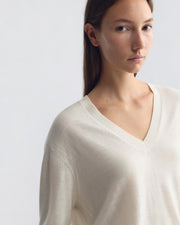ASHTON WOOL SWEATER IN IVORY