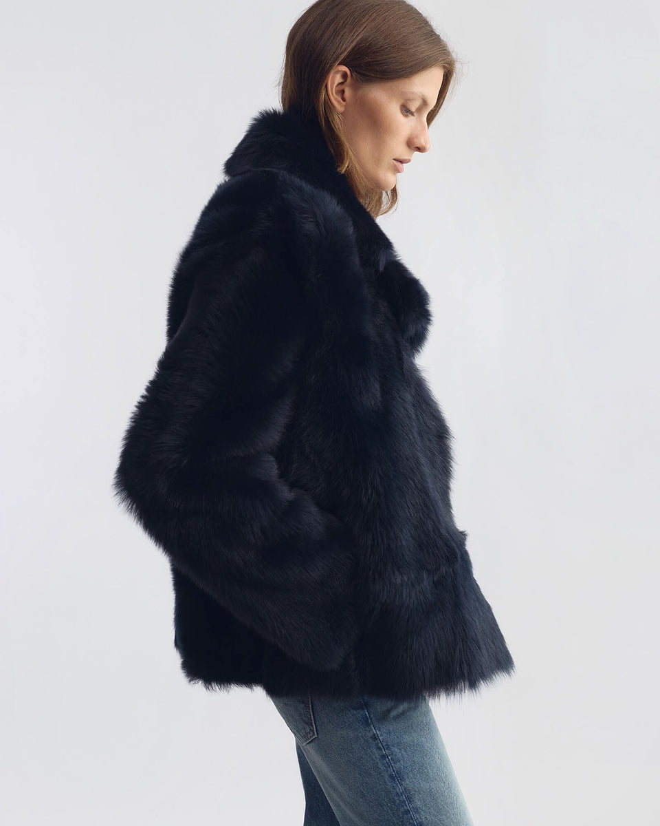 LUCE SHEARLING SHORT COAT IN MIDNIGHT
