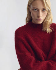 TOMASO SWEATER IN CRIMSON RED