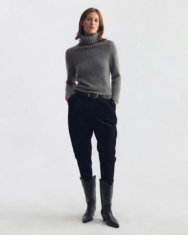 KINGSLY SWEATER