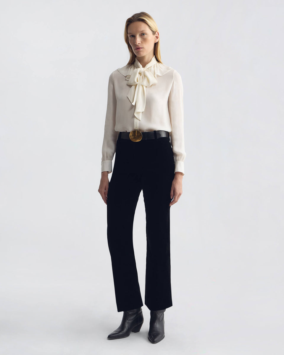 LYA RUFFLE TIE SILK BLOUSE IN IVORY