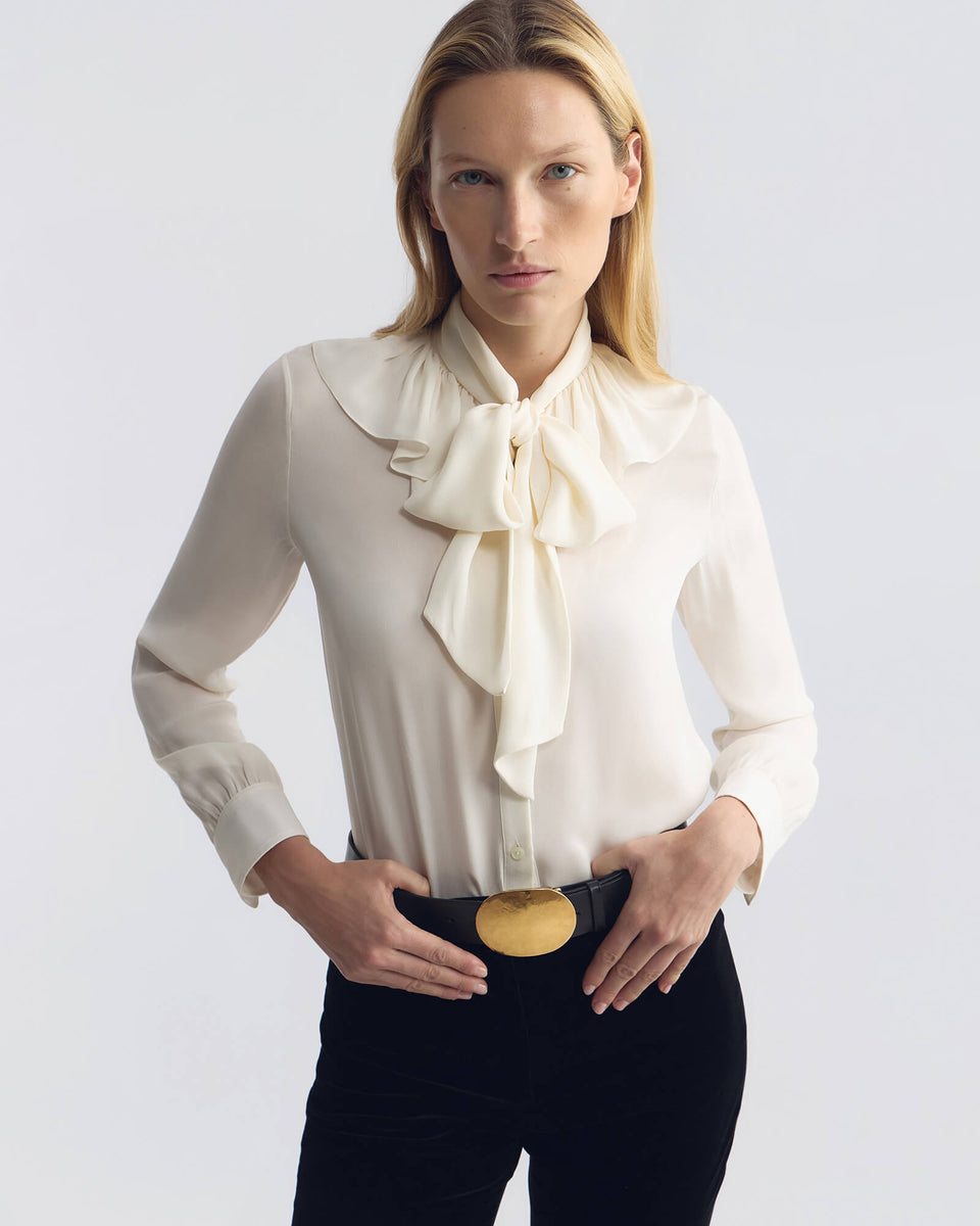 LYA RUFFLE TIE SILK BLOUSE IN IVORY