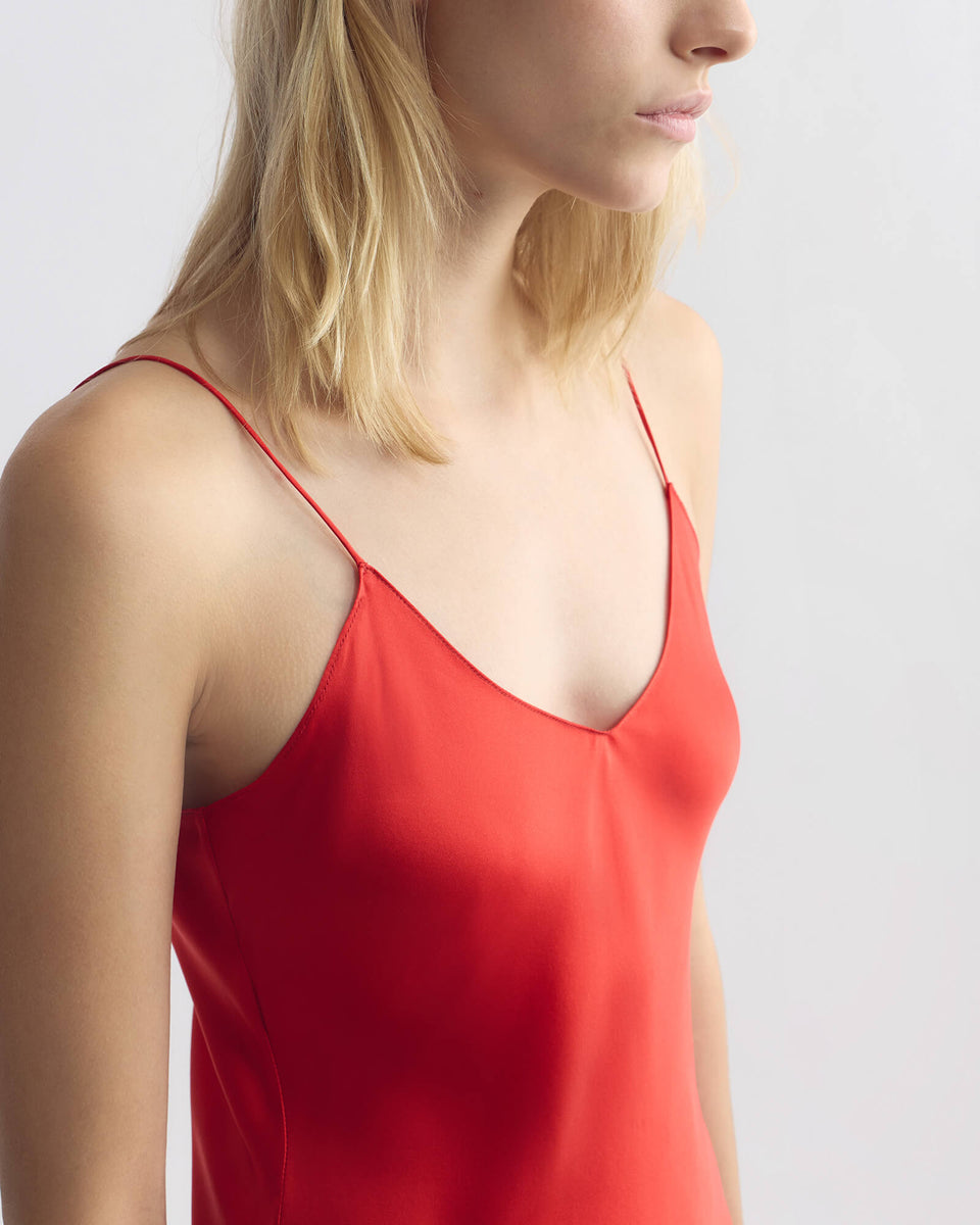 CAMI SILK GOWN IN RED