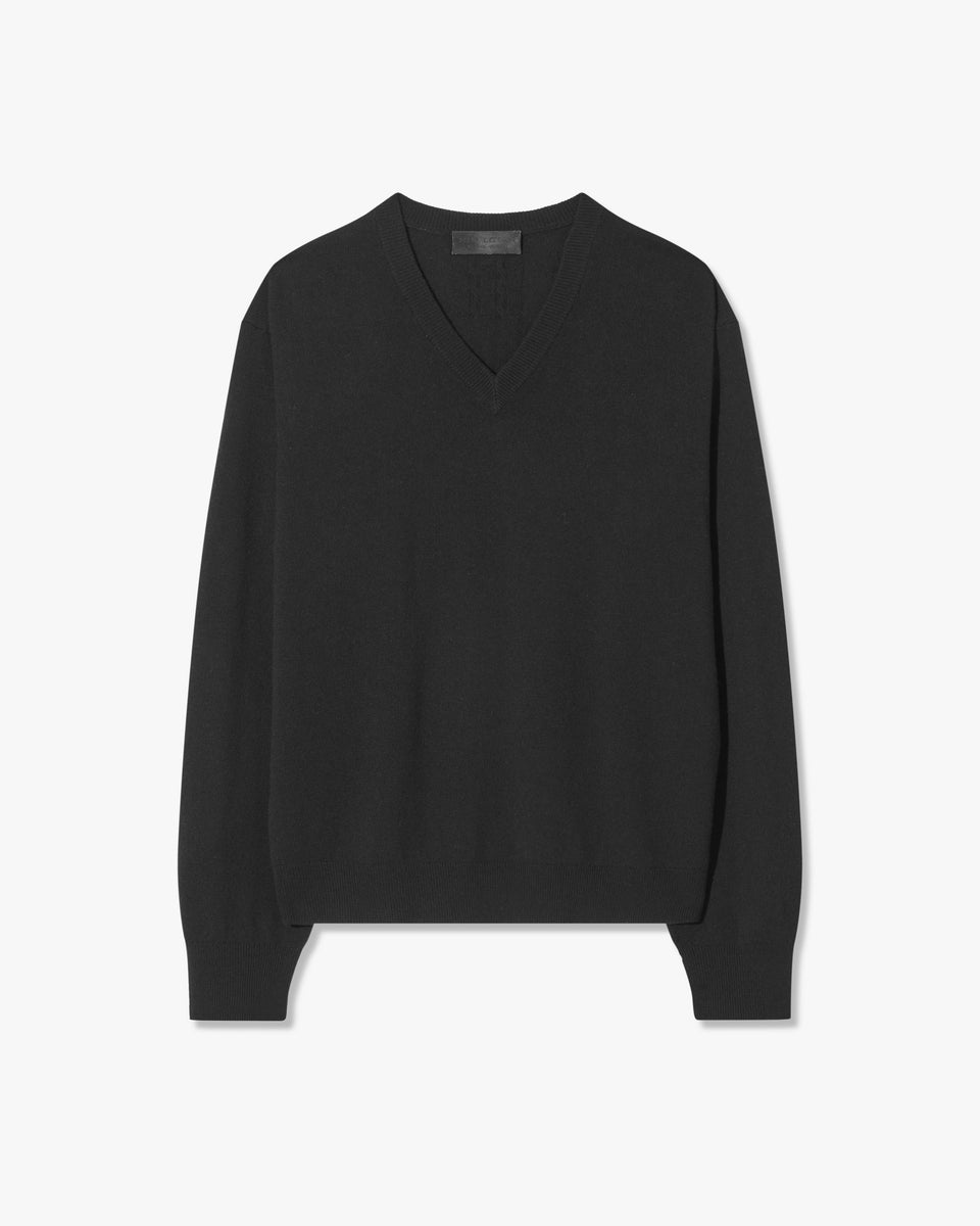 DAX SWEATER IN BLACK