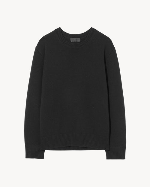 MADDOX SWEATER IN BLACK