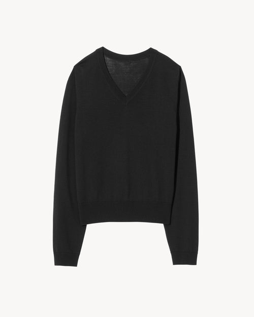 JANAH SWEATER IN BLACK
