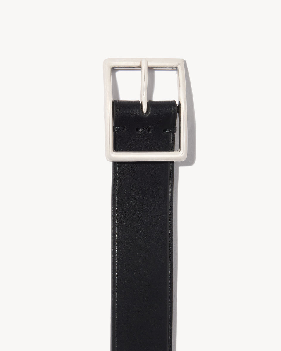 MENS FRANS BELT IN BLACK W/ANTIQUE SILVER BUCKLE