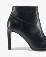 LUCINDA BOOT IN BLACK