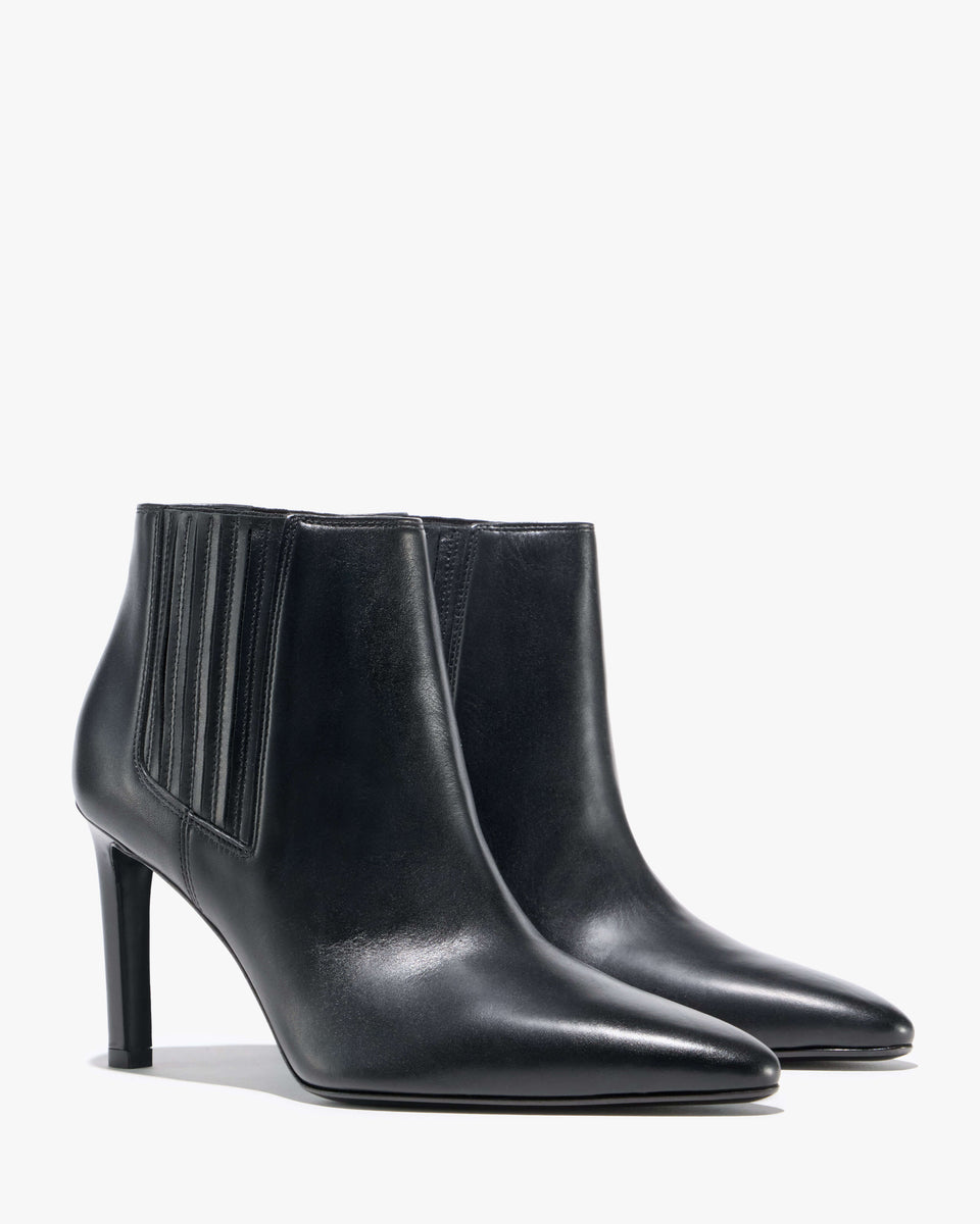 LAURETTA BOOT IN BLACK