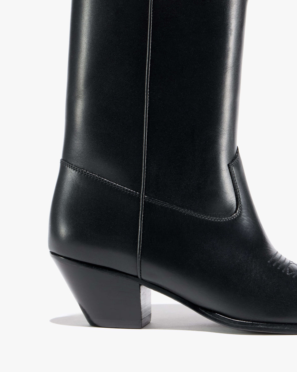 EARLE BOOT IN BLACK
