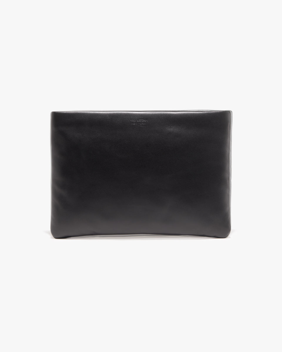 MEDIUM POUCH IN BLACK