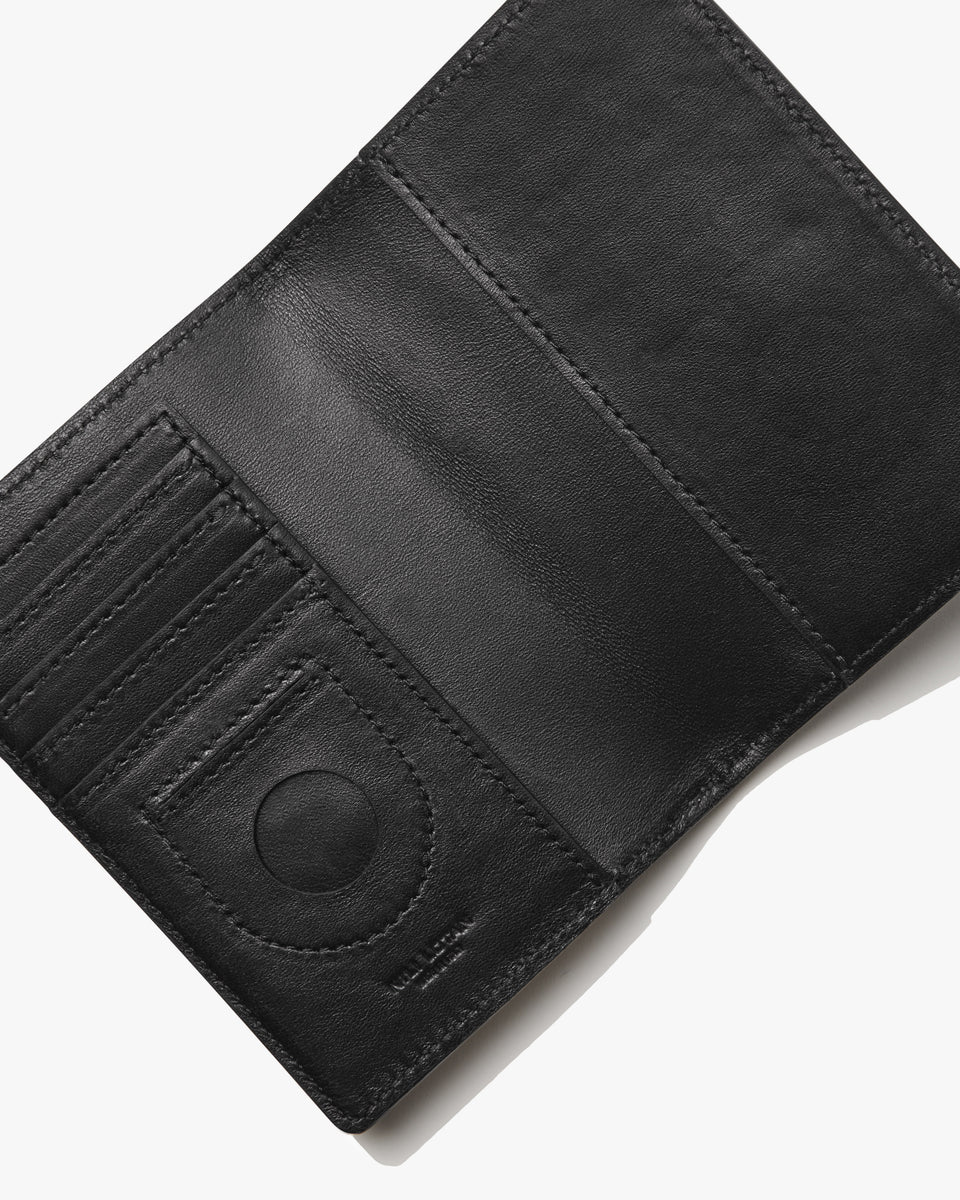 PASSPORT COVER IN BLACK