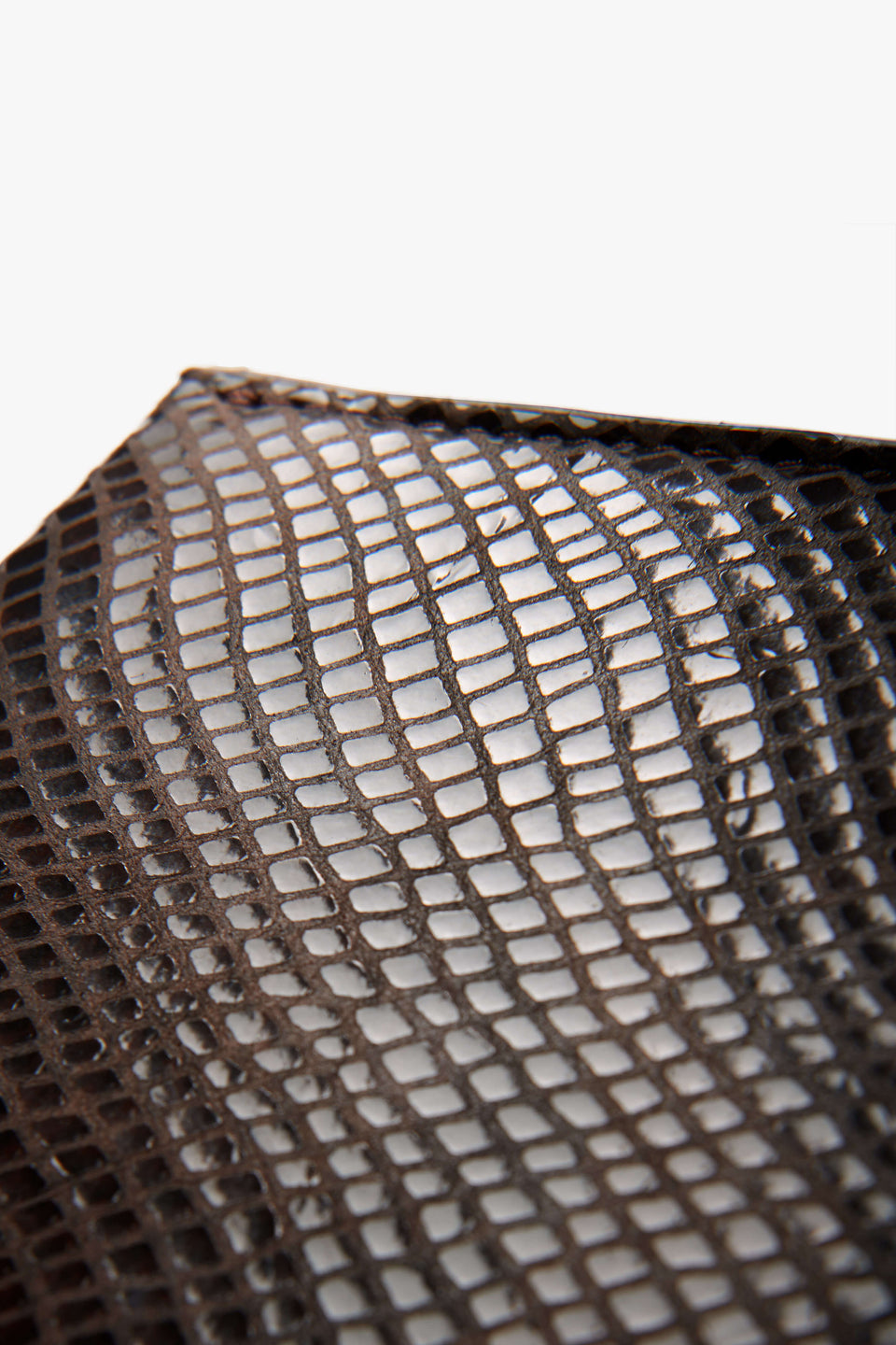 ANJELICA CLUTCH IN ESPRESSO/BLACK SNAKE SKIN