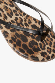 NL X TKEES LEATHER FLIP FLOP IN VINTAGE LEOPARD PRINT