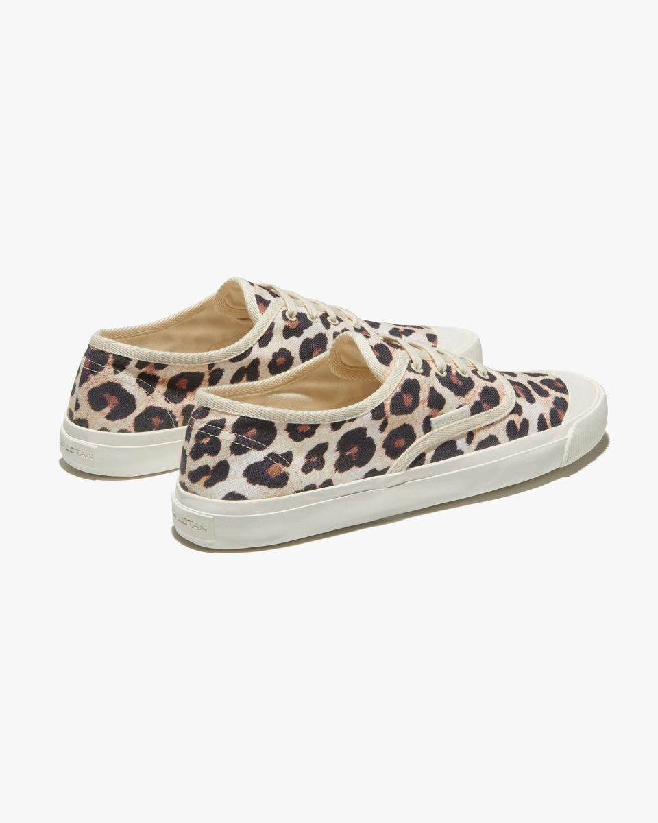 CANVAS SNEAKER IN LEOPARD PRINT