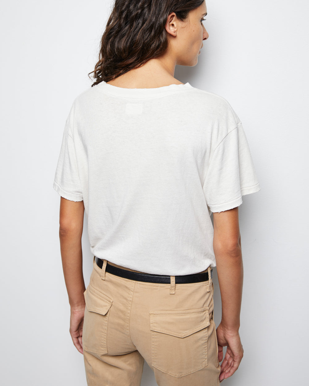 BRADY TEE IN CHALK