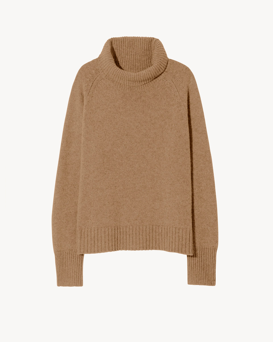 LANIE CASHMERE SWEATER IN DESERT TAN