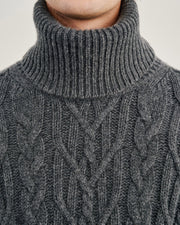 GIO SWEATER IN CHARCOAL