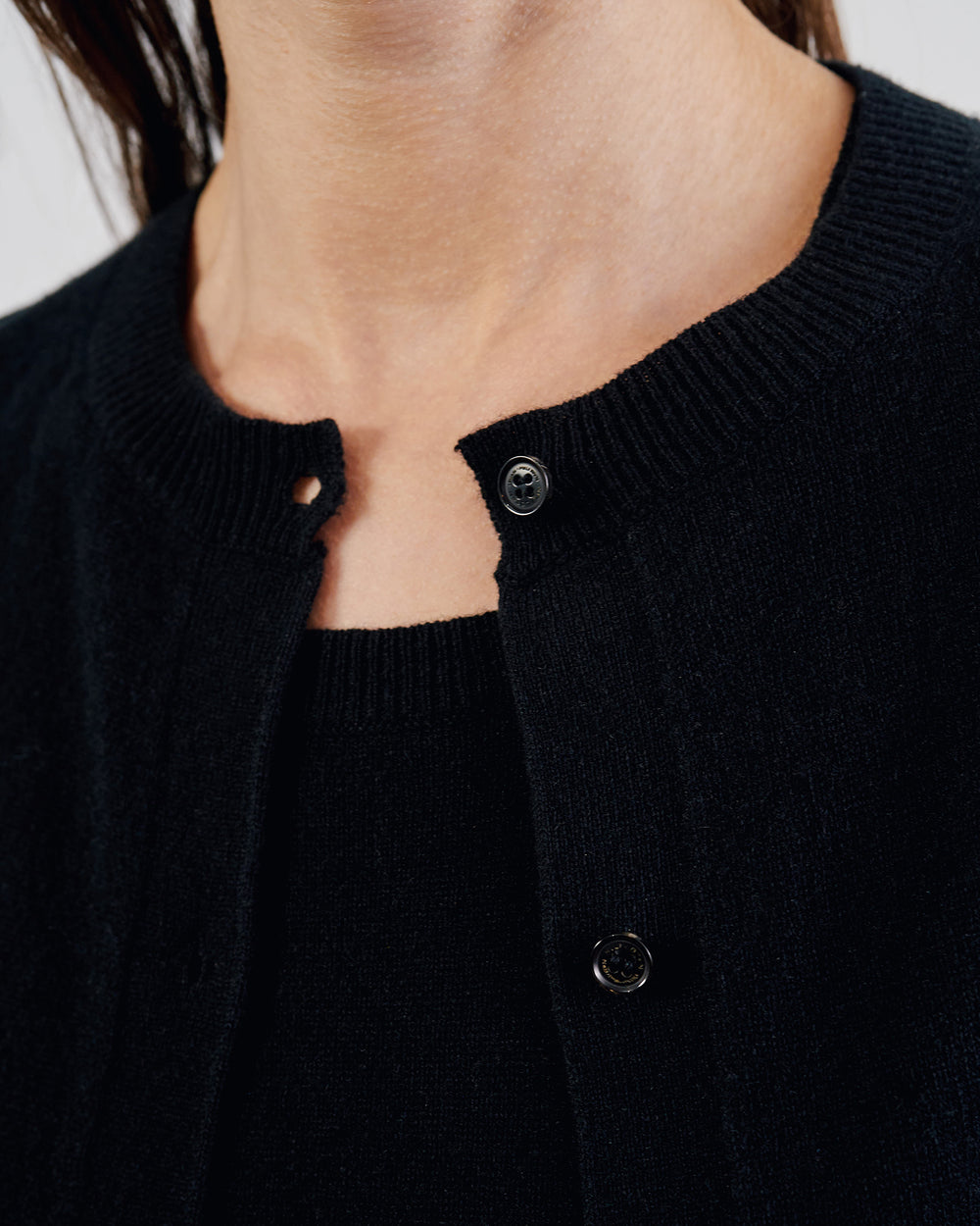 MARCH CASHMERE CARDIGAN IN MARCH CASHMERE CARDIGAN