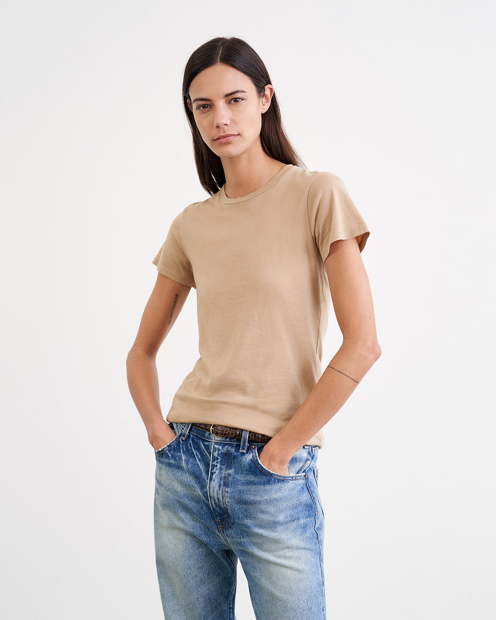 LANA TEE IN BLONDE