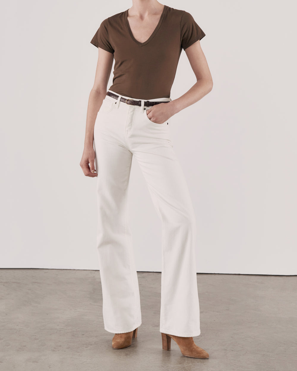 CAROL TEE IN BROWN