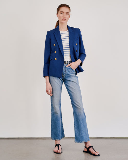 BOOT CUT JEAN IN FADED WASH