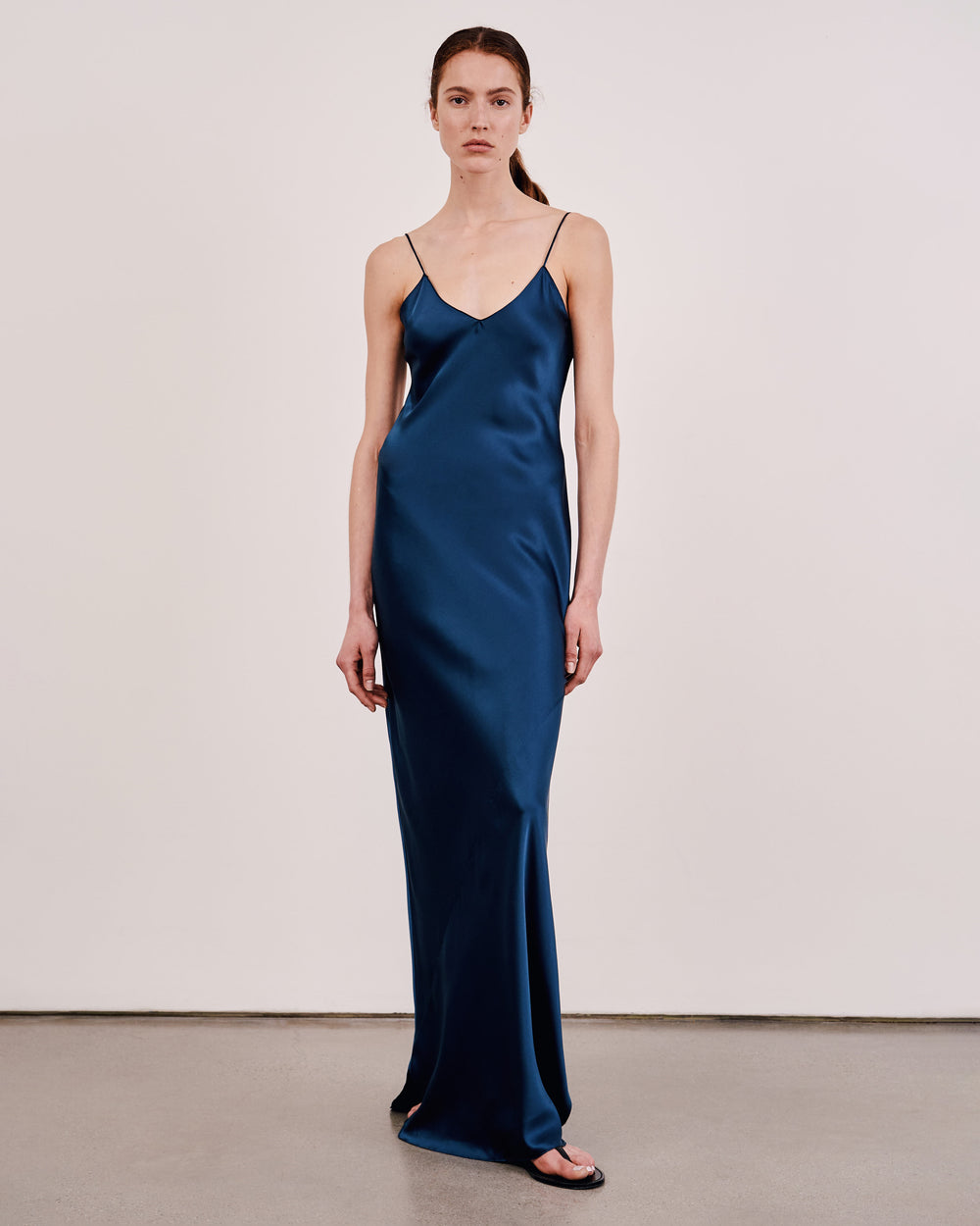 CAMI SILK GOWN IN TEAL
