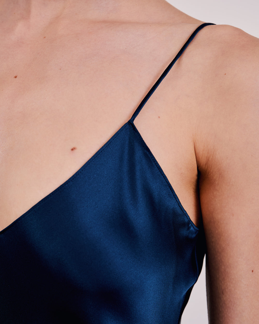 CAMI SILK GOWN IN TEAL