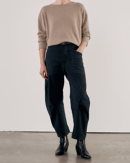 BOYFRIEND CASHMERE SWEATER IN ARABIAN SAND