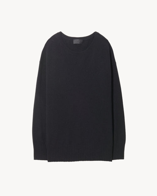 BOYFRIEND CASHMERE SWEATER IN BLACK